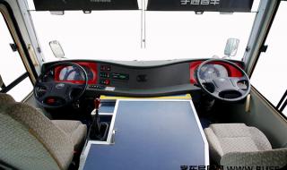 宇通客车内部图片